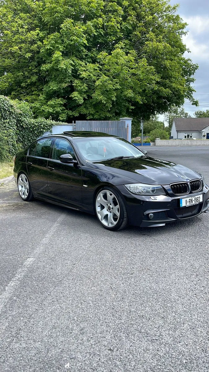 Bmw E90 323i 2.5 petrol automatic - Image 5