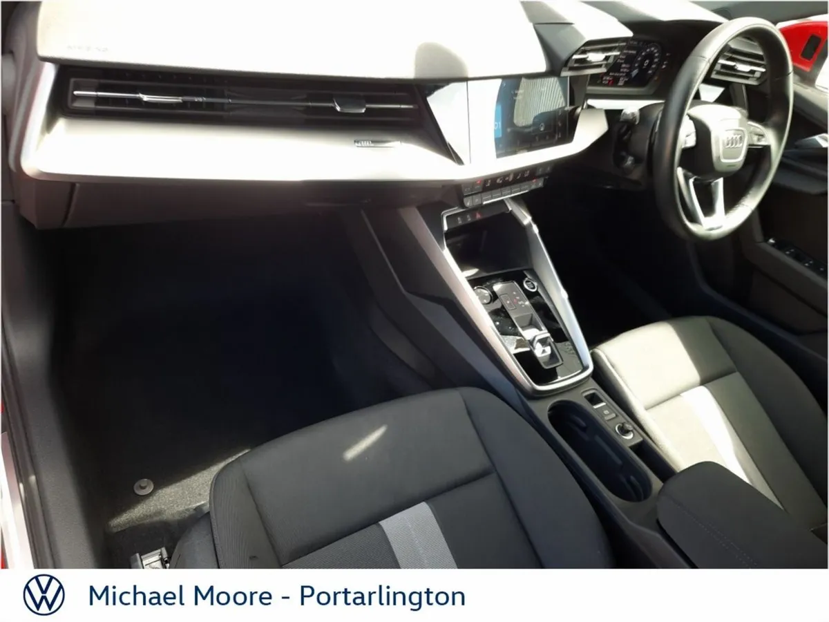 Audi A3 30 TFSI 110HP Attraction - Image 4