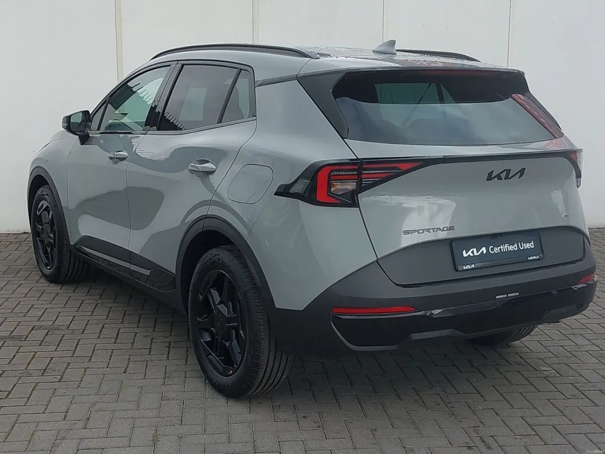 Kia Sportage Black Edition HEV - Image 2