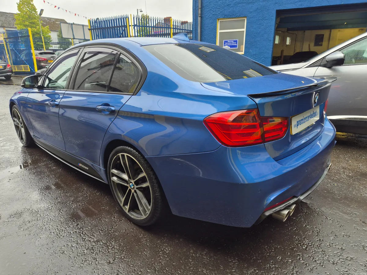 BMW 3-Series 2013 - Image 3