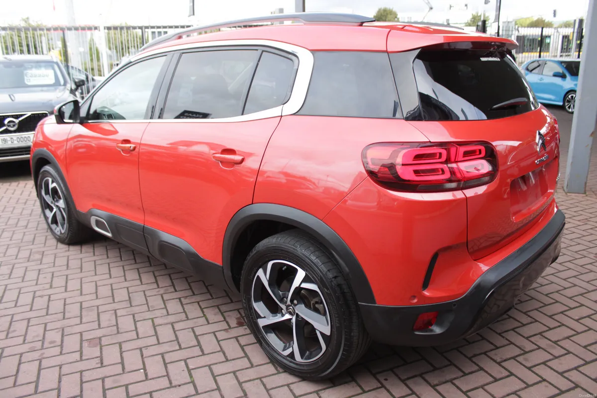 2.0HDI SHINE EDITION 5DR ESTATE AUTOMATIC // 1 OWN - Image 6