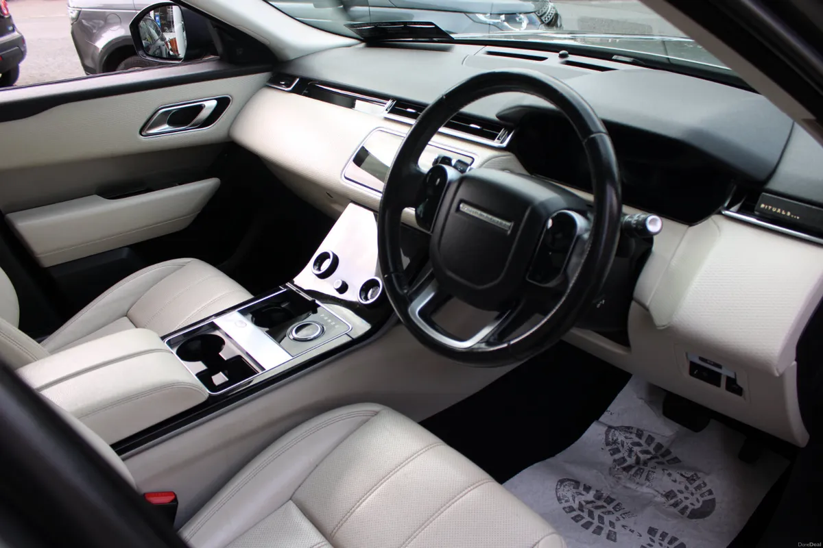 VELAR - 2.0L - S - AUTO - PAN ROOF - NEW 2028 NCT - Image 6