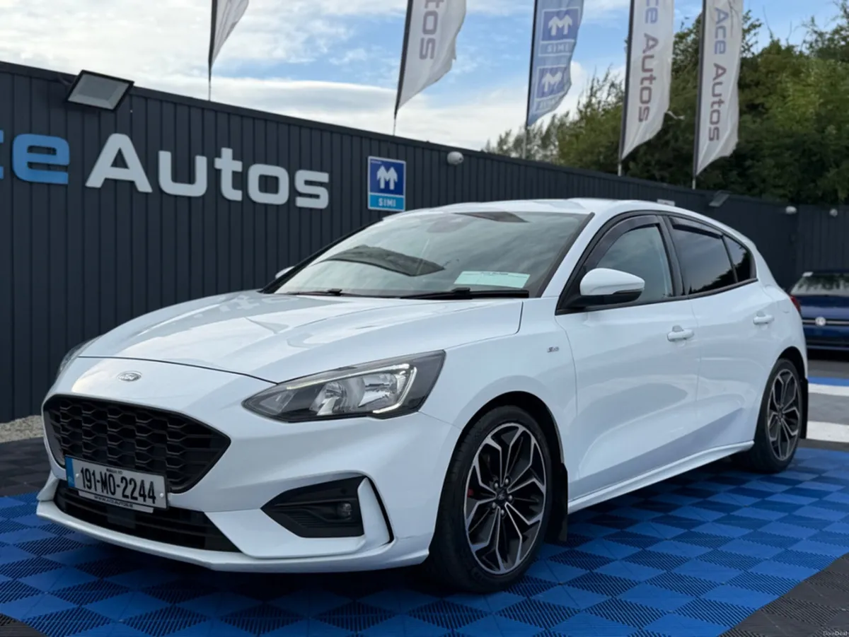 Ford Focus ST-LINE X - 1.5 DIESEL - MANUAL - 12M W - Image 2