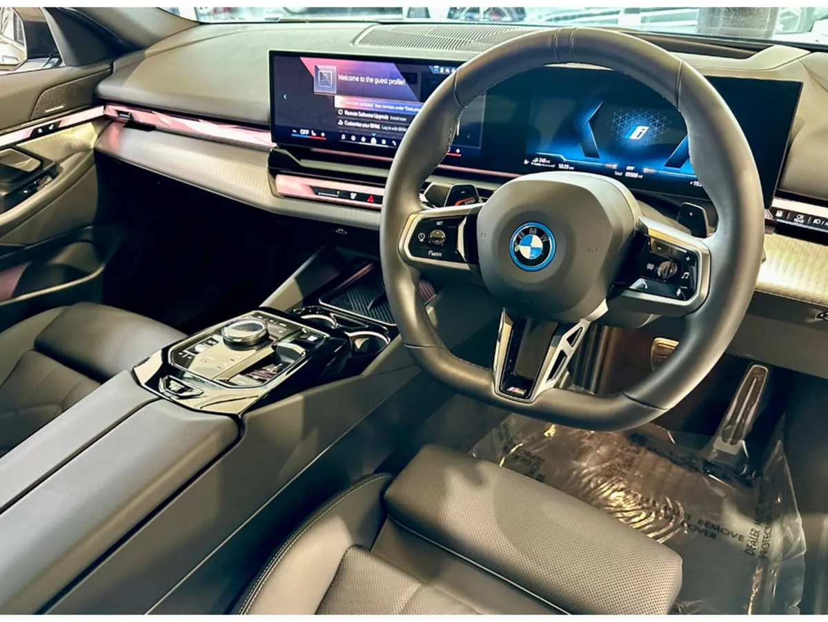 BMW 5-Series M SPORT AUTO - Image 5