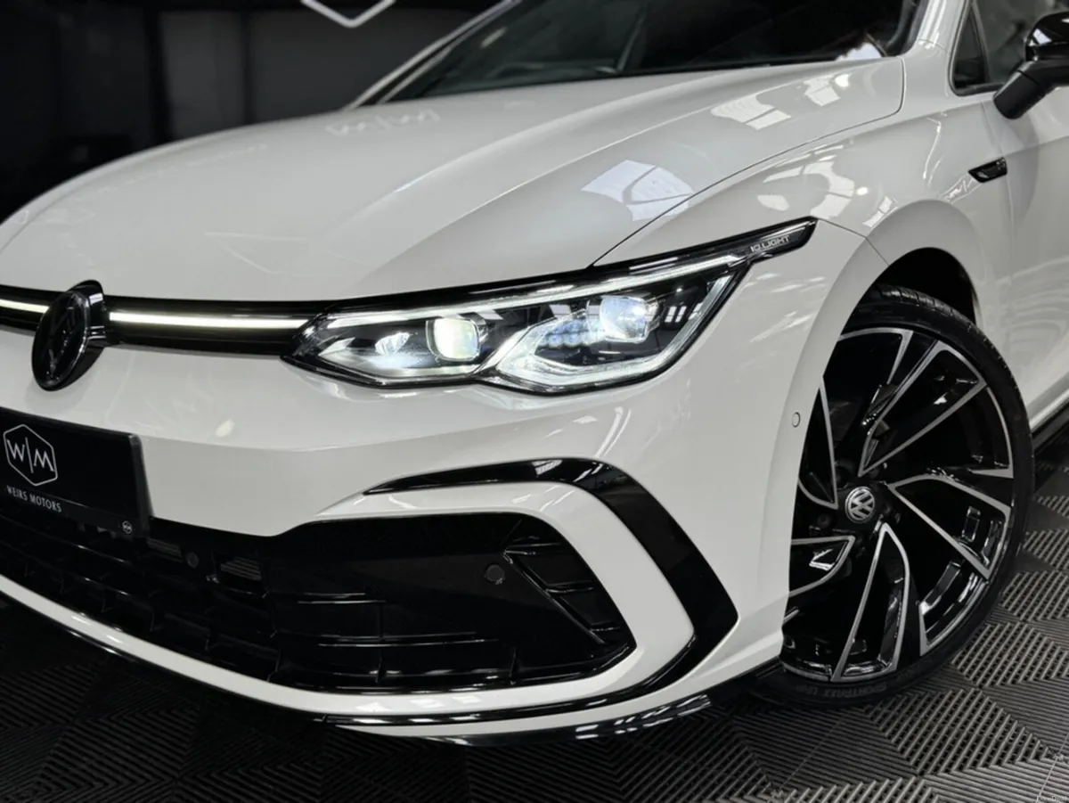 Volkswagen Golf R-Line 1.5 eTSI *Sunroof* 150BHP - Image 4