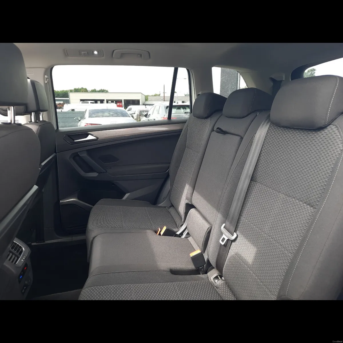 Volkswagen Tiguan 2019 - Image 4