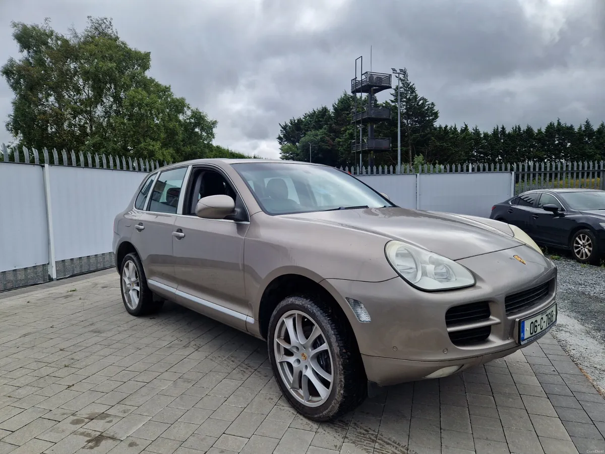 Porsche Cayenne 2006 - Image 1