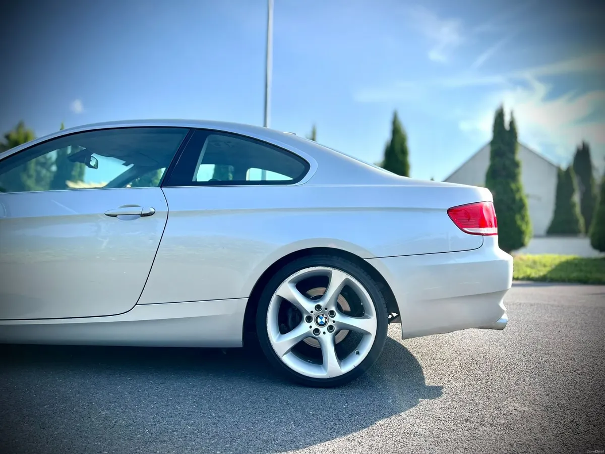BMW 3L petrol 114km FSH NCT - Image 2
