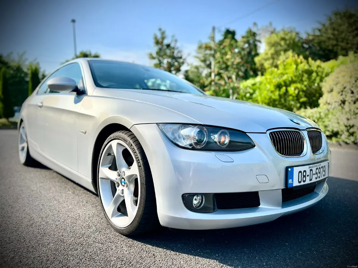 BMW 3L petrol 114km FSH NCT - Image 4