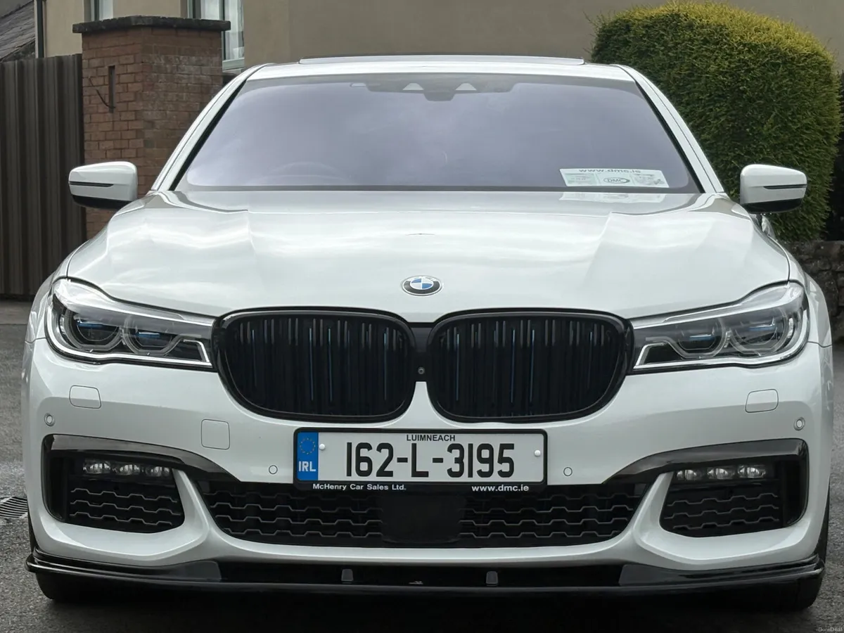 162 BMW 740E M-Sport *Low Kils* - Image 2