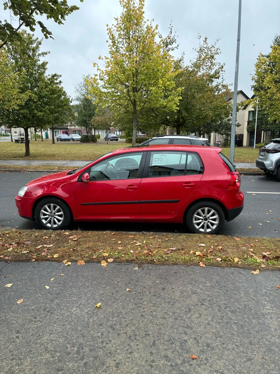 VW Golf AUTOMATIC - Image 1