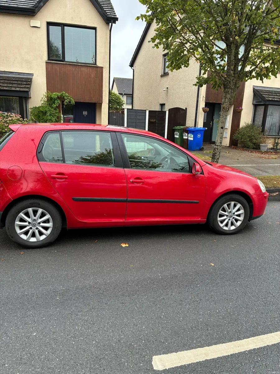 VW Golf AUTOMATIC - Image 3