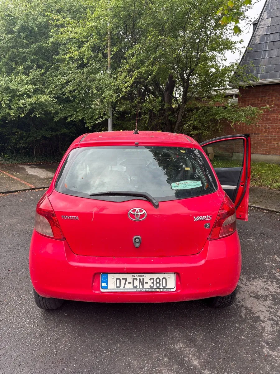 Toyota Yaris 2007 - Image 4