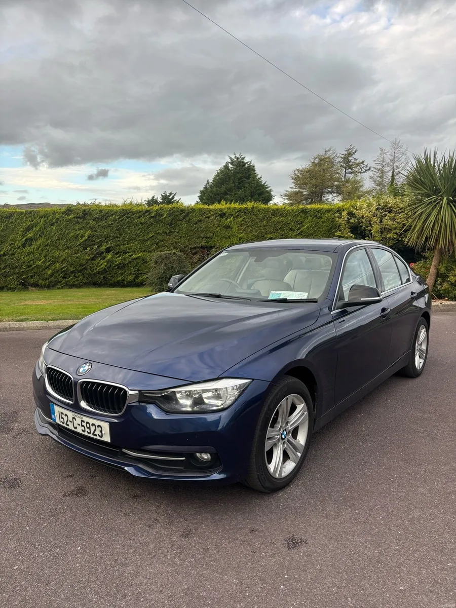 2015 BMW 3 series only 166kms - Image 6