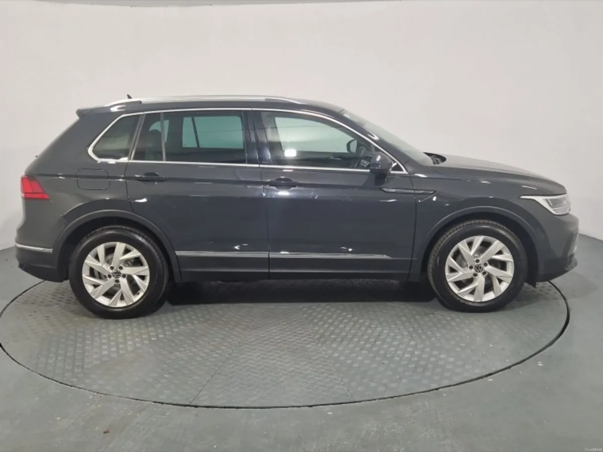 Volkswagen Tiguan 2.0 TDI 122HP Life - Image 6
