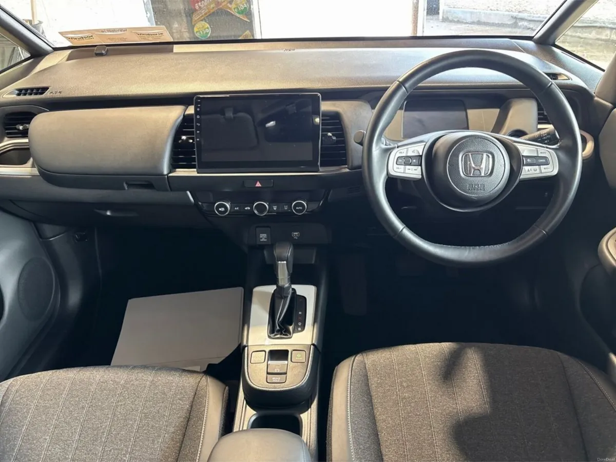 Honda Fit Hybrid - Image 3