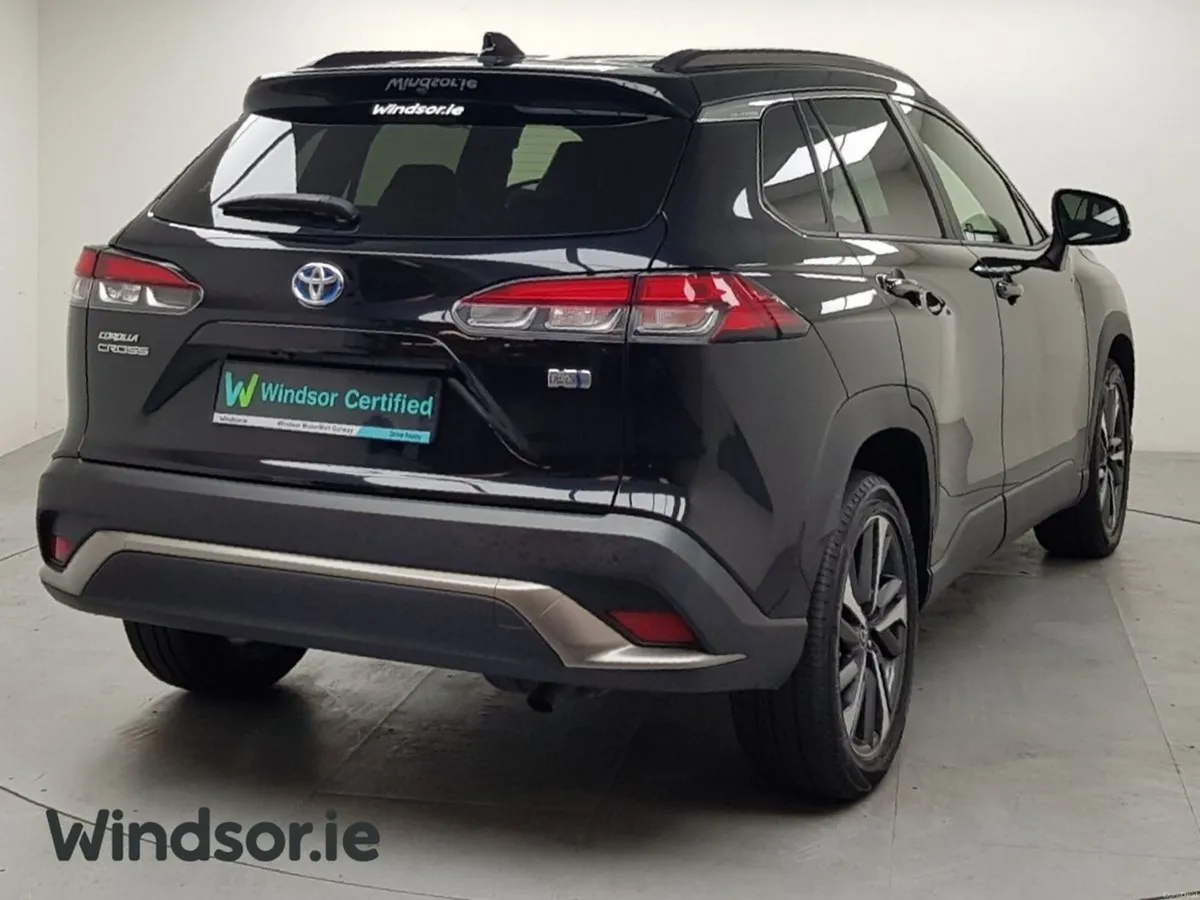 Toyota Corolla Cross Cross Petrol/Hybrid Auto - Image 2