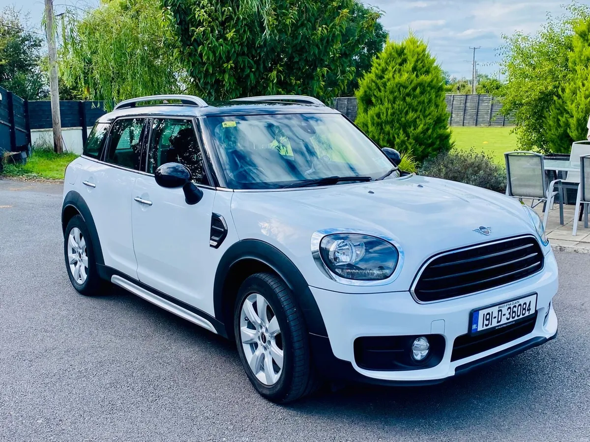 Mini Countryman - Image 3