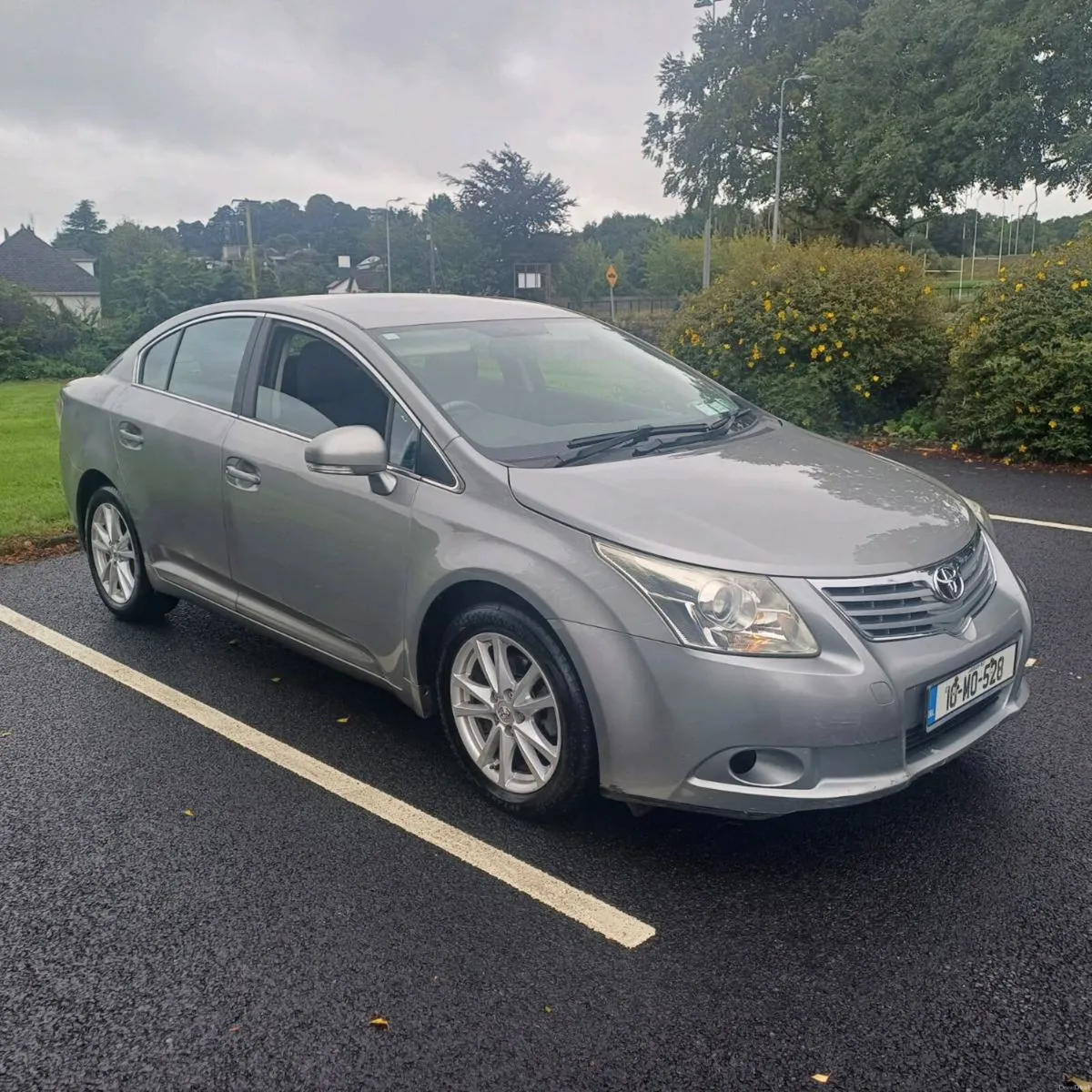 Toyota Avensis - Image 1