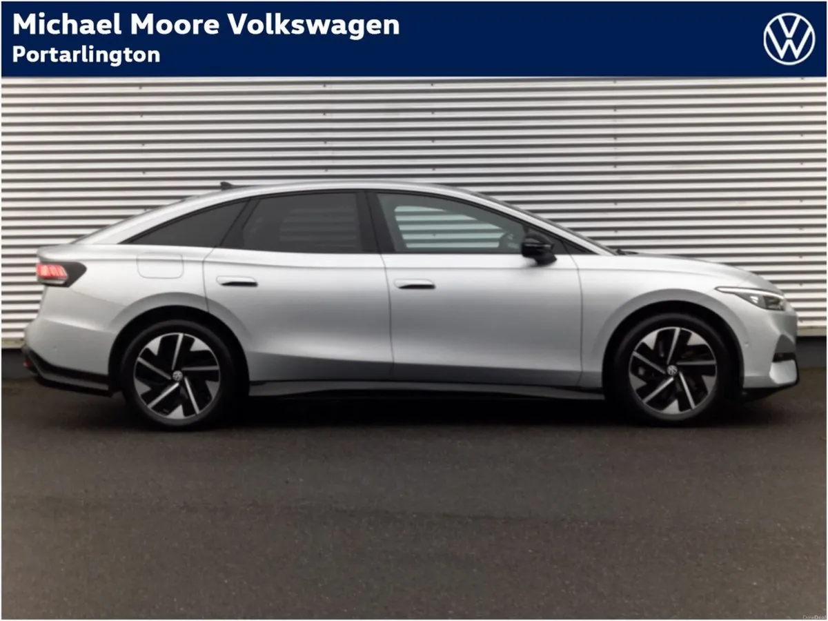 Volkswagen ID.7 PRO PLUS 77kWh 286HP - Image 6
