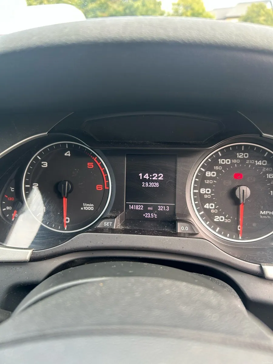 Audi a4 sline - Image 5