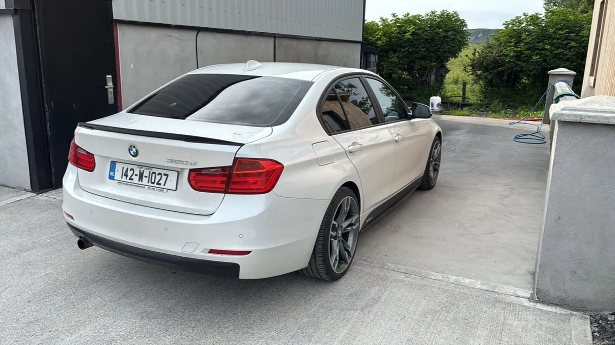 BMW 320d - Image 3