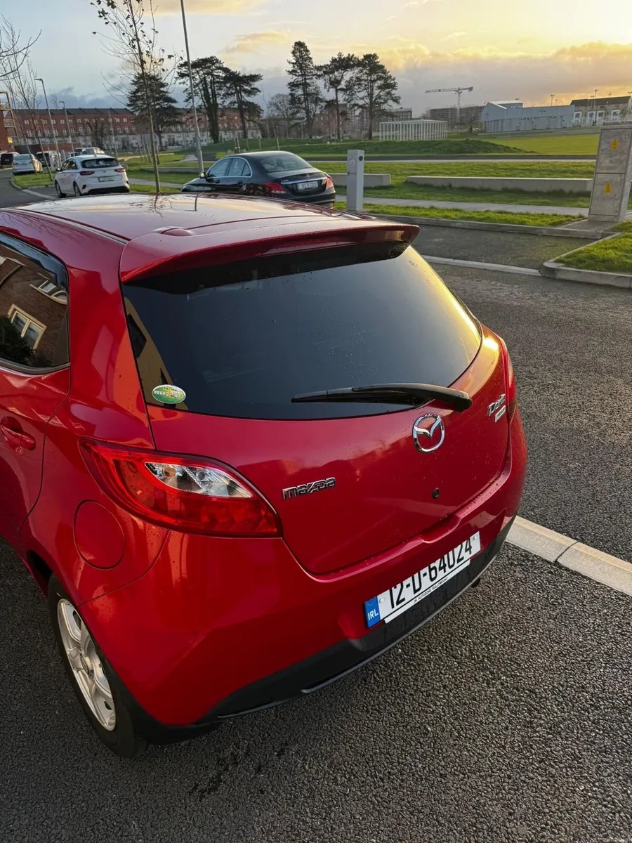 Mazda Demio 1.3 Automatic — €5,750 - Image 2