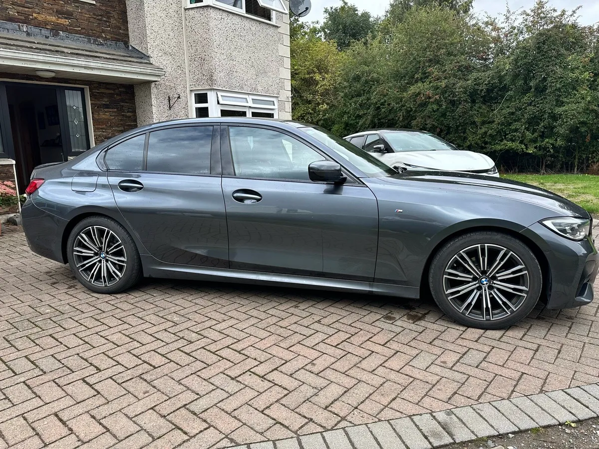 BMW 3 series 320 D M Sport - Image 4