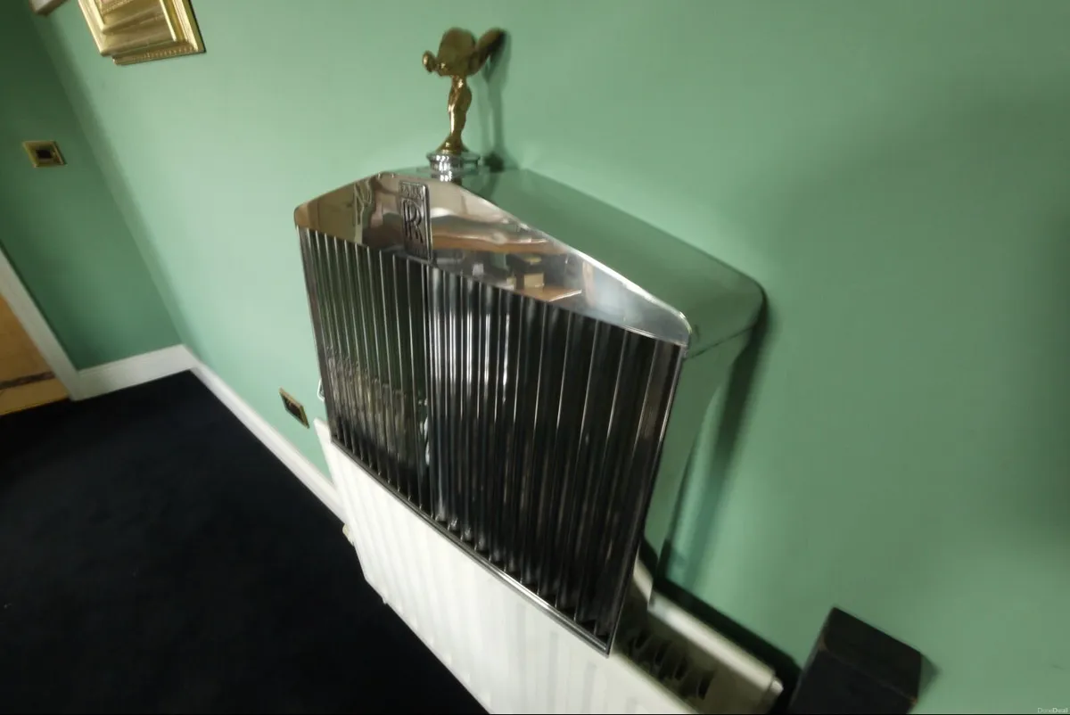 Rolls Royce radiator grille - Image 4
