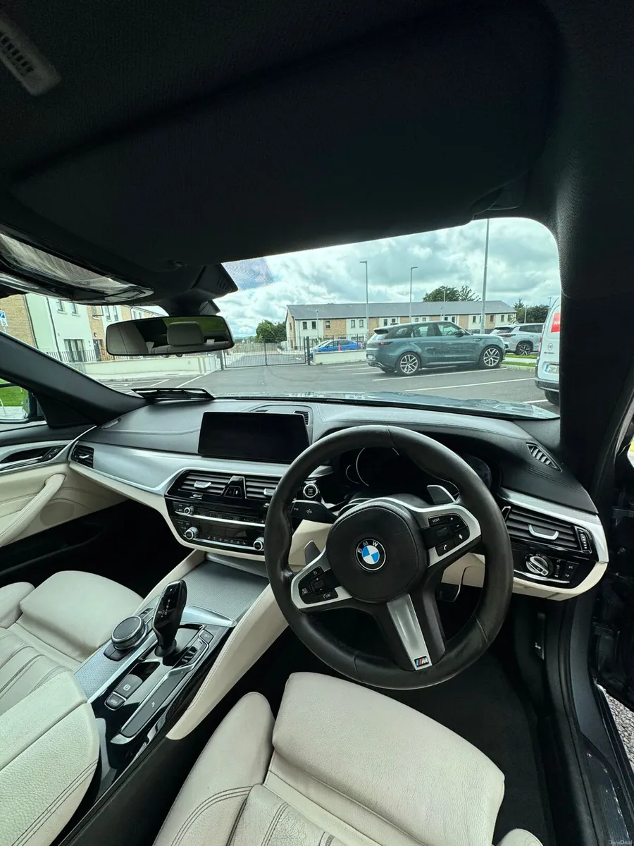 BMW 5-Series 2017 - Image 3