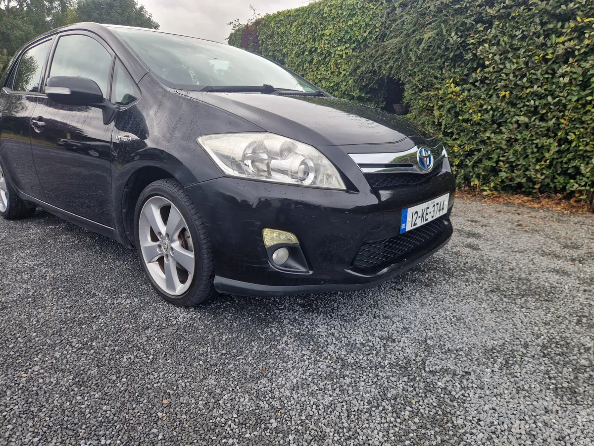 Toyota Auris T4 HYBRID 2012 - Image 2