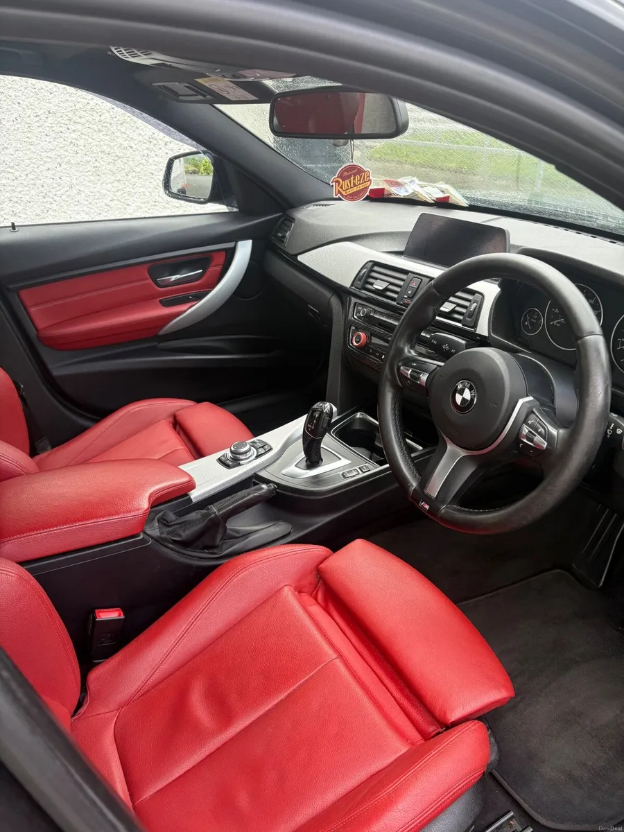 BMW 3-Series 2015 - Image 4