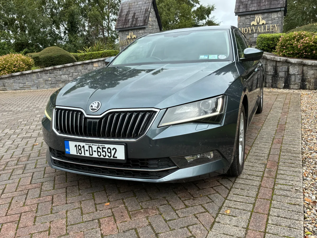SKODA SUPERB 2.0 TDI DSG 190 BHP - Image 6