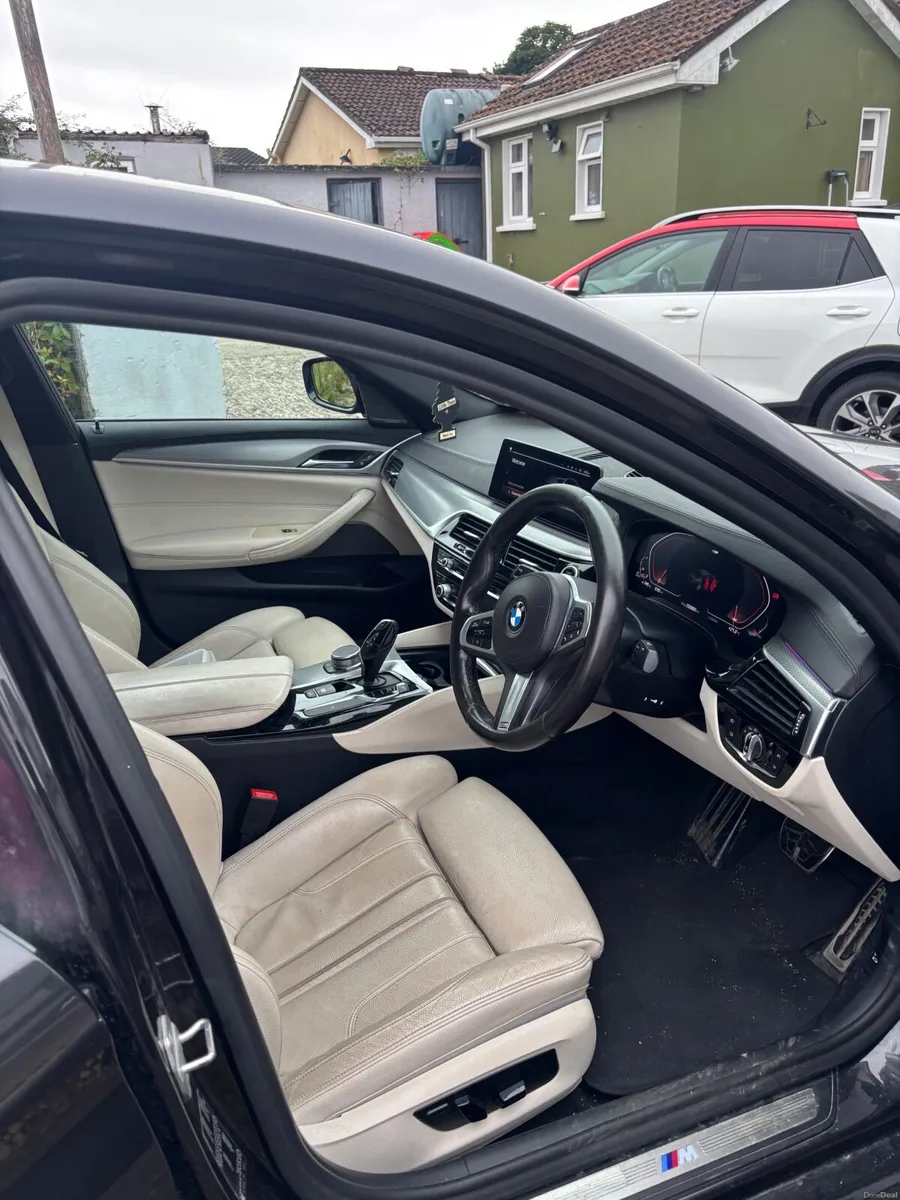 BMW 5-Series 2020 - Image 4