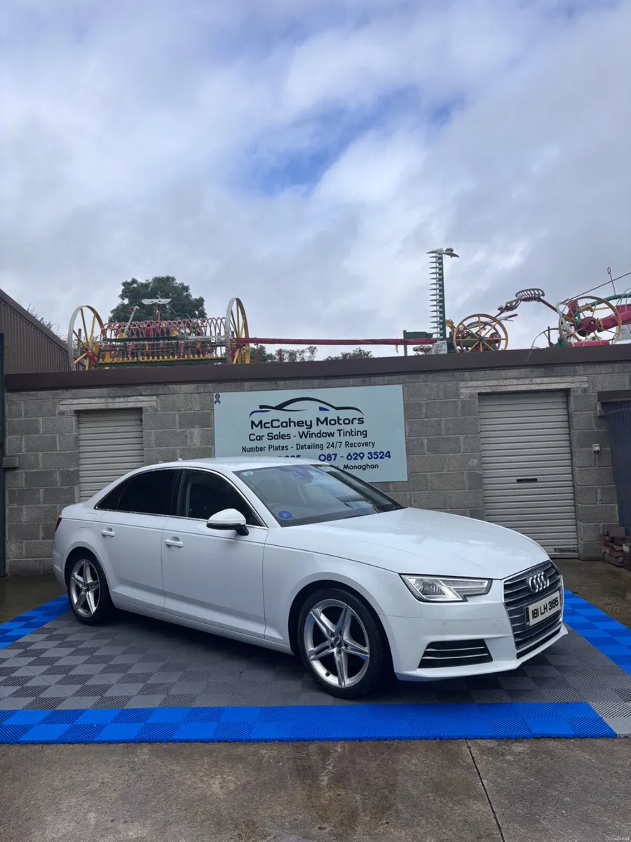 Audi A4 2018 - Image 1