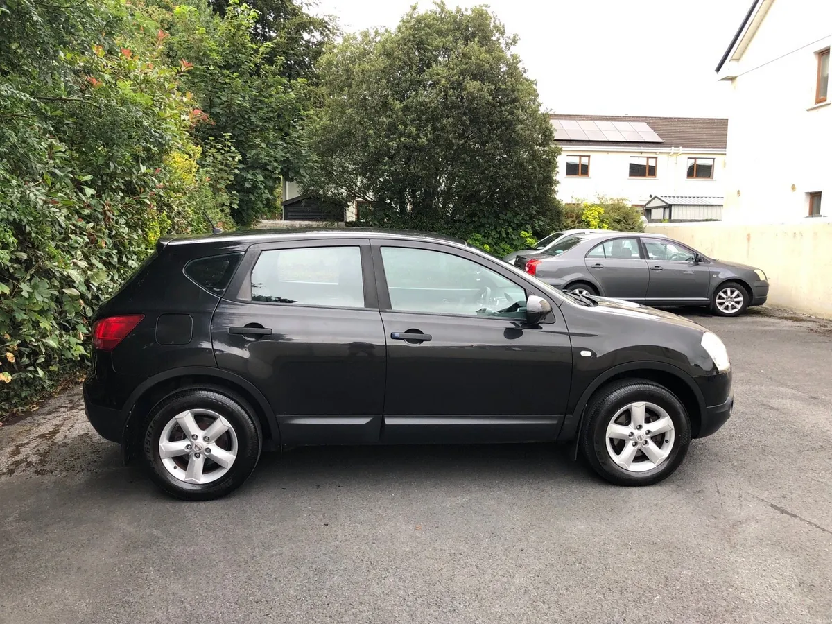 Nissan Qashqai 1.5 DCI - 2009 - Image 2