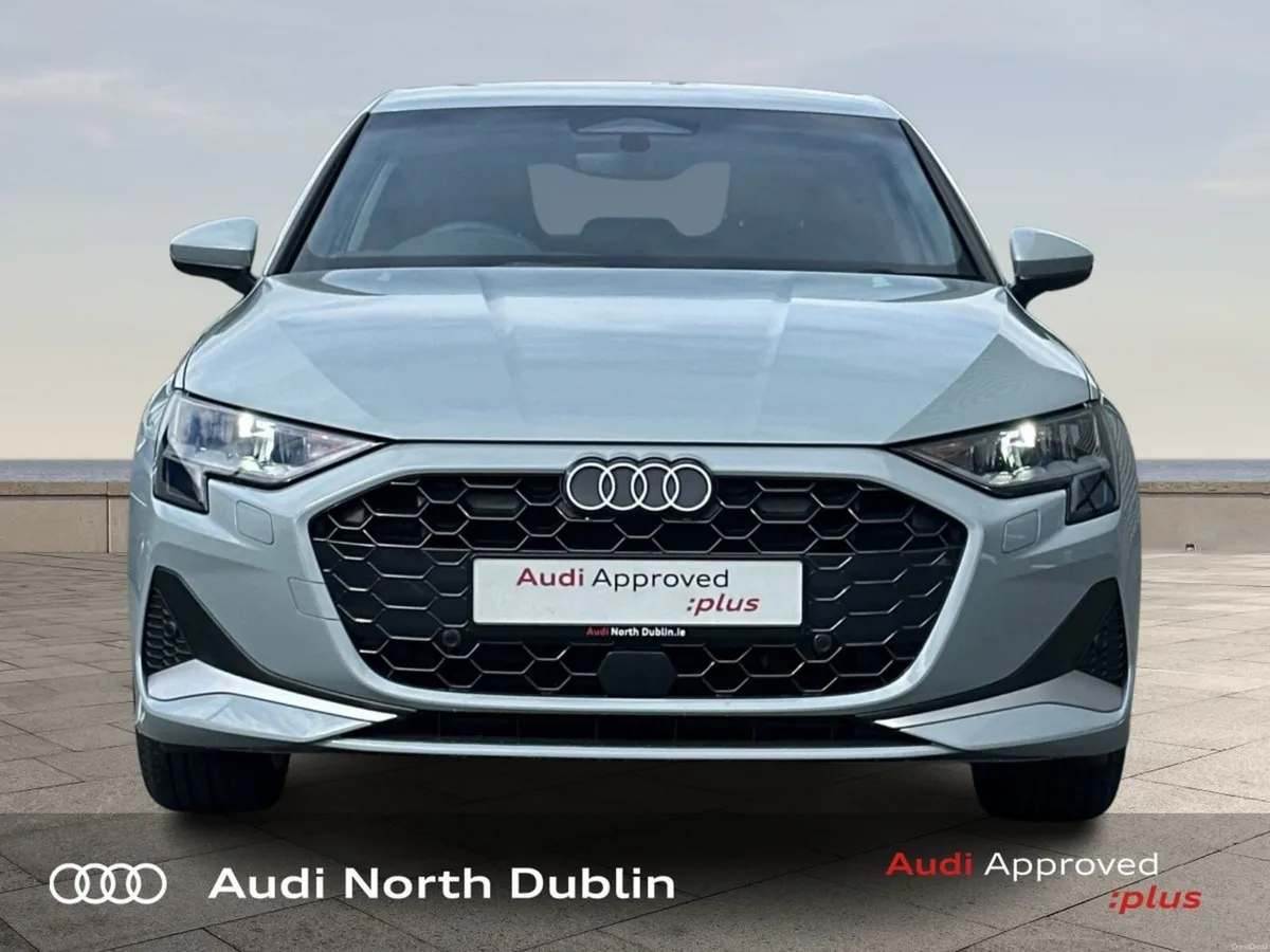 Audi A3 A3 Sportback SE TFSI  85 kW 6-speed - Image 2
