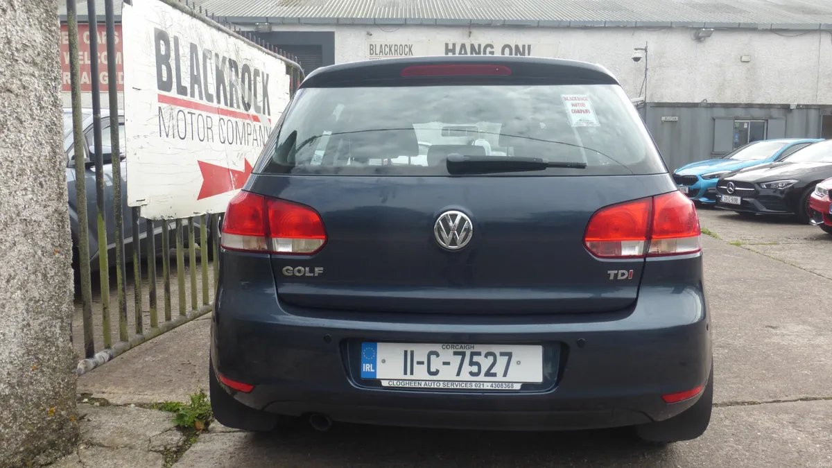 Volkswagen Golf 2011 - Image 5