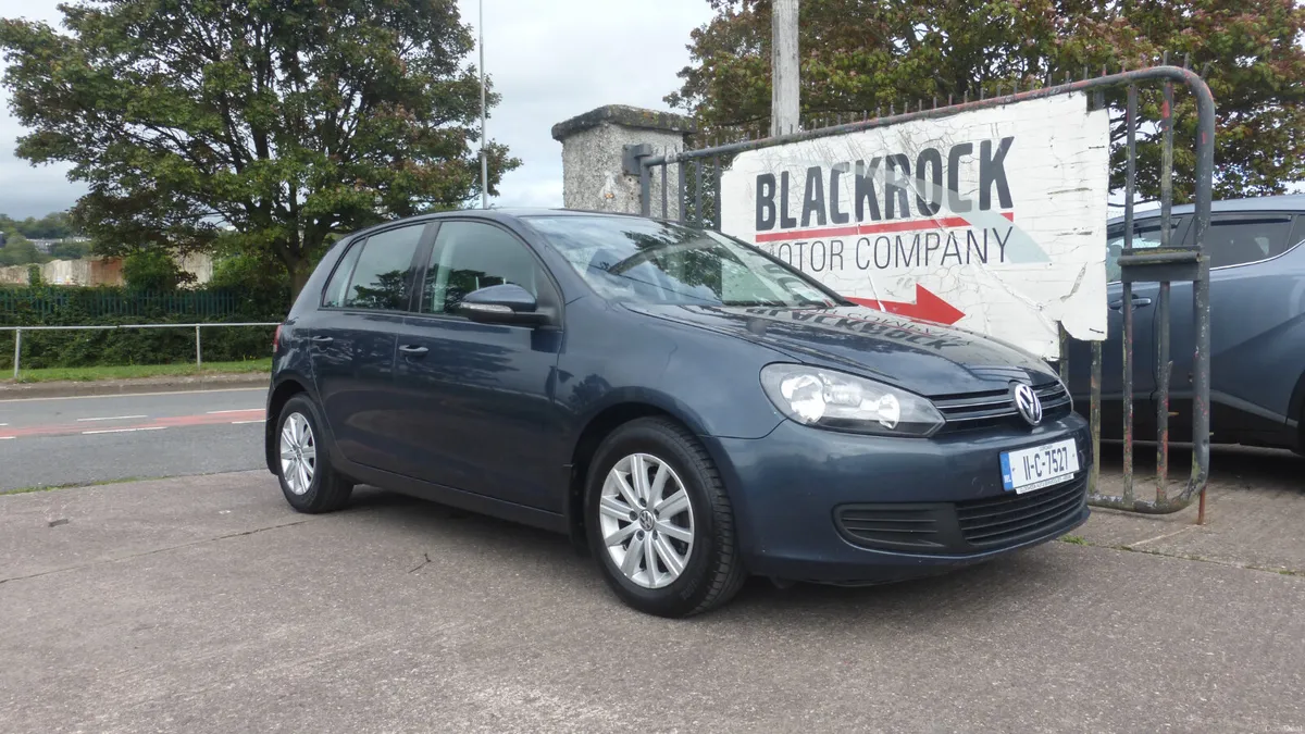 Volkswagen Golf 2011 - Image 1