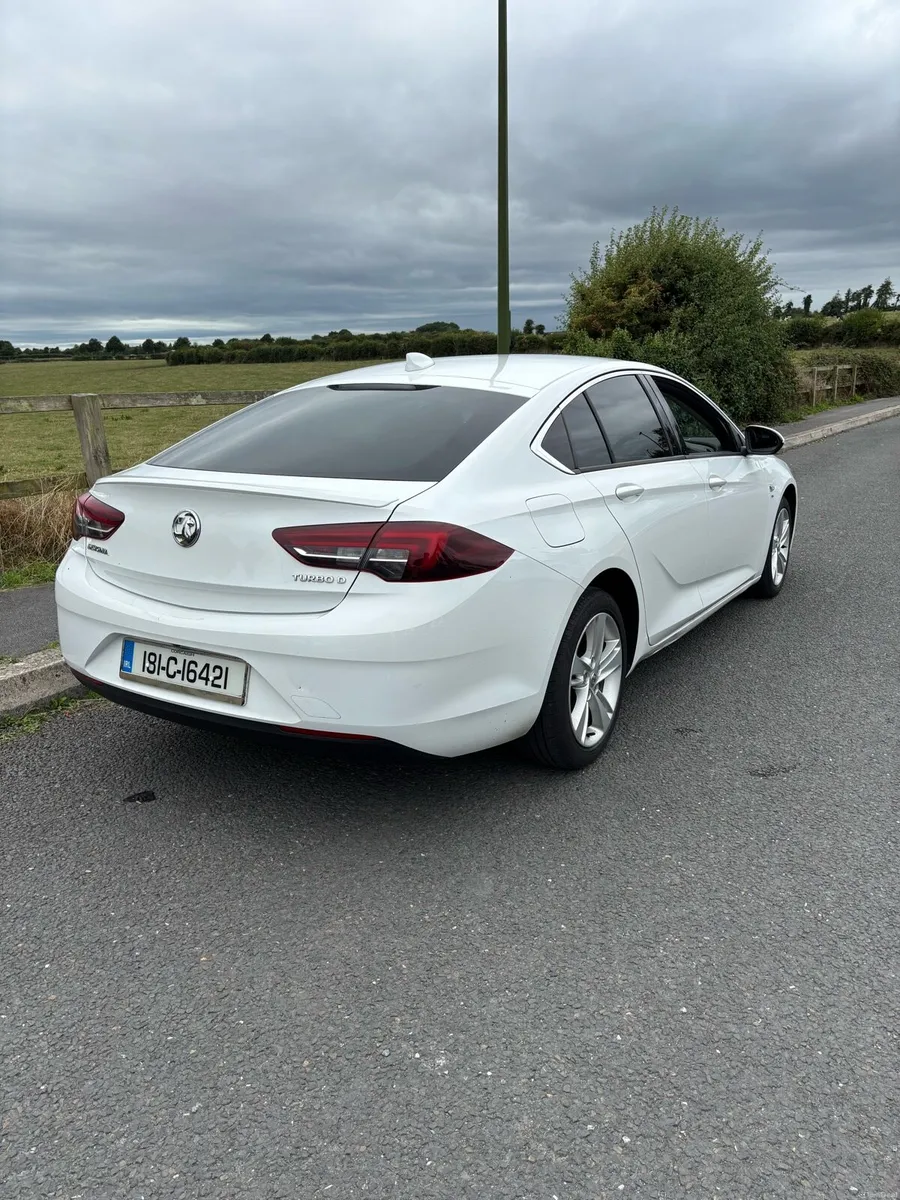OPEL INSIGNIA 1.6 TD ECOTEC SRI - Image 3