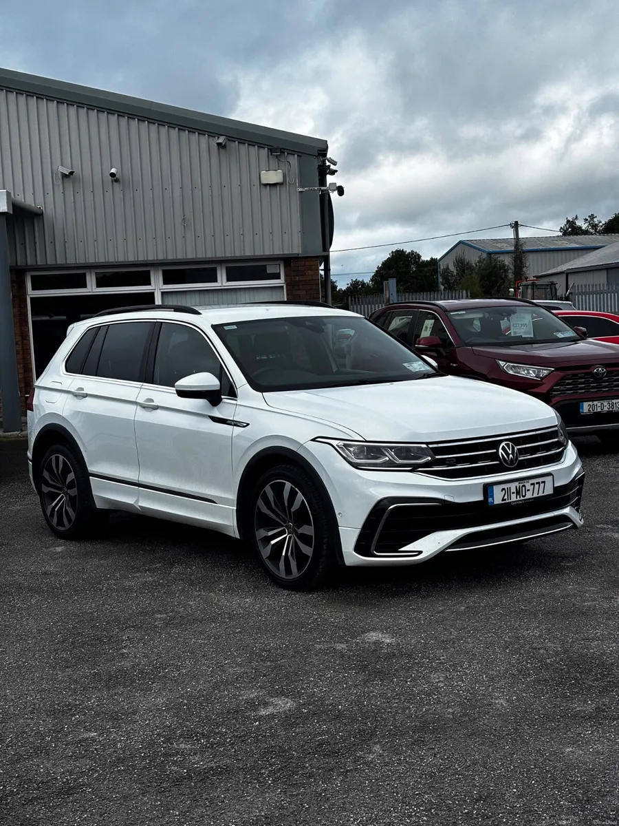 211 Volkswagen Tiguan 2.0 TDI R LINE. - Image 2