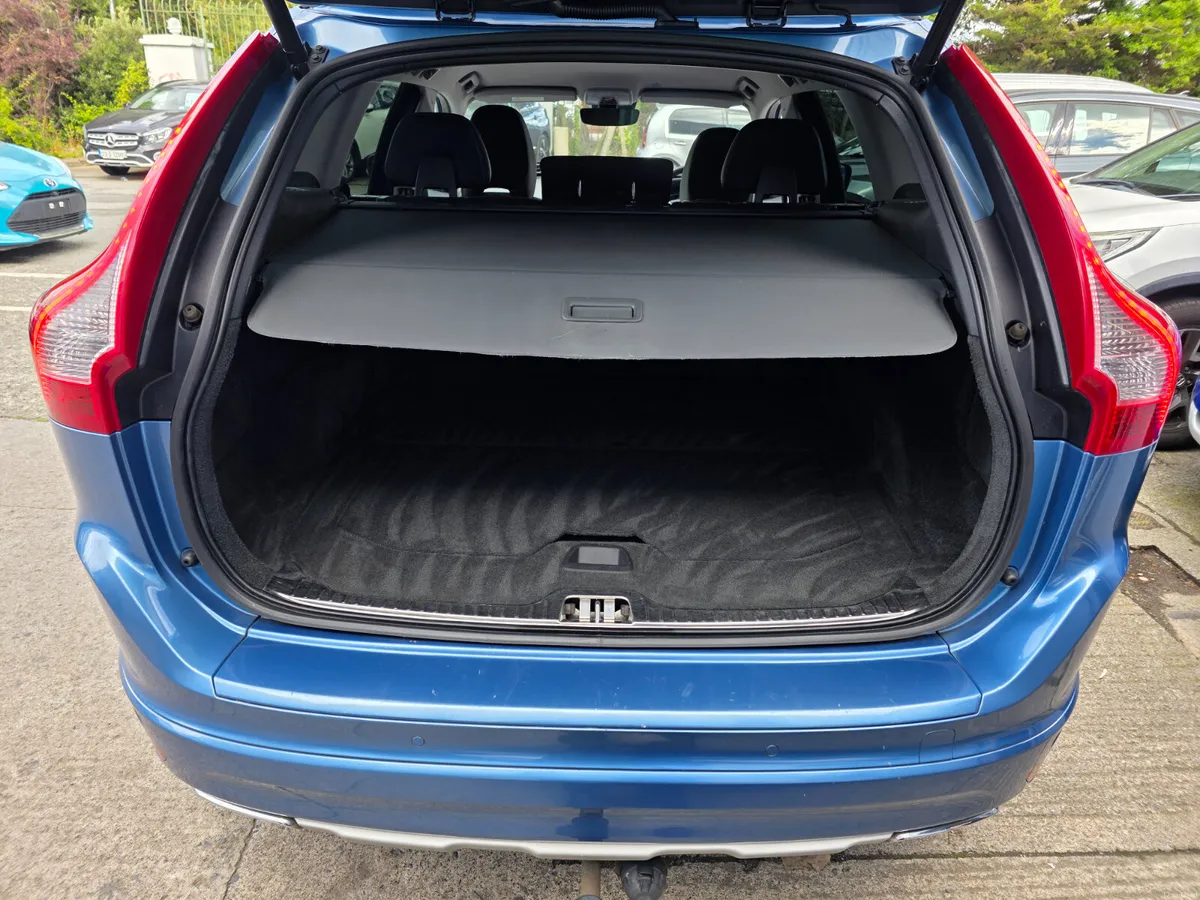 2015 VOLVO XC60 SE D4 2.0D 190BHP MANUAL 190BHP - Image 6