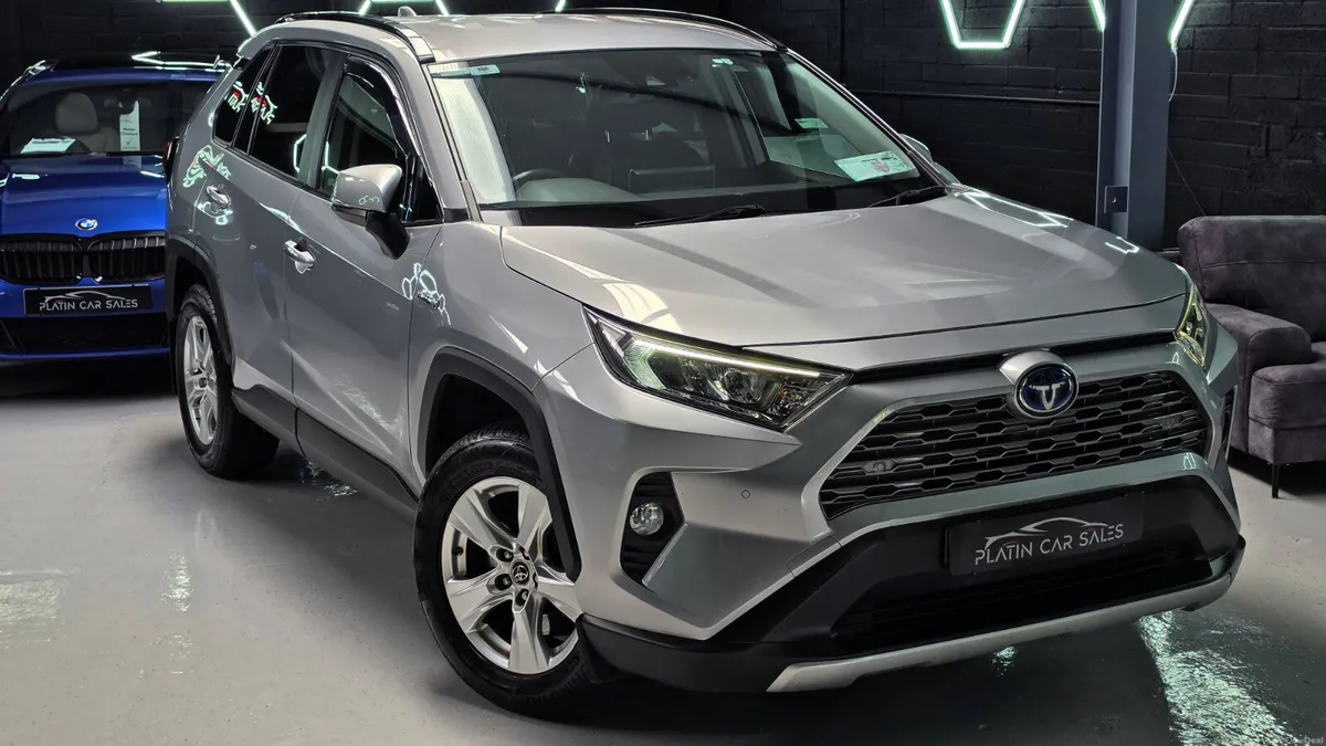 🔥 2019 Toyota RAV4 2.5 Hybrid Luna Automatic - Image 2