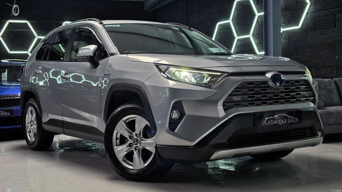 🔥 2019 Toyota RAV4 2.5 Hybrid Luna Automatic - Image 1