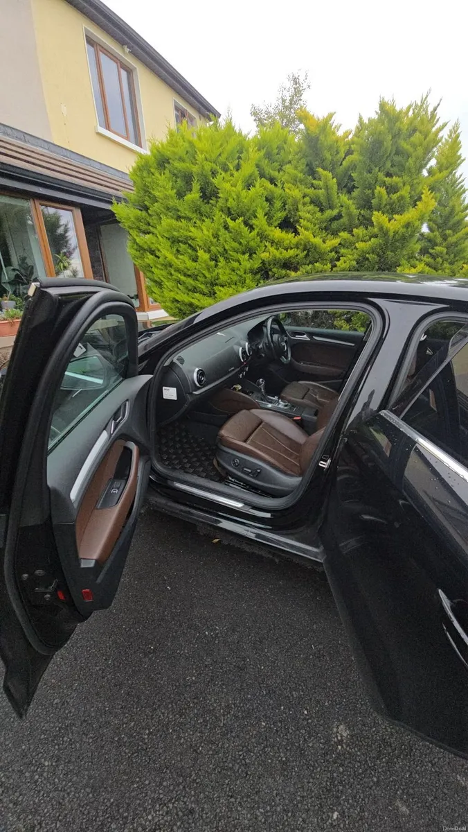 Audi  Quattro TFSI A3 2015 - Image 3