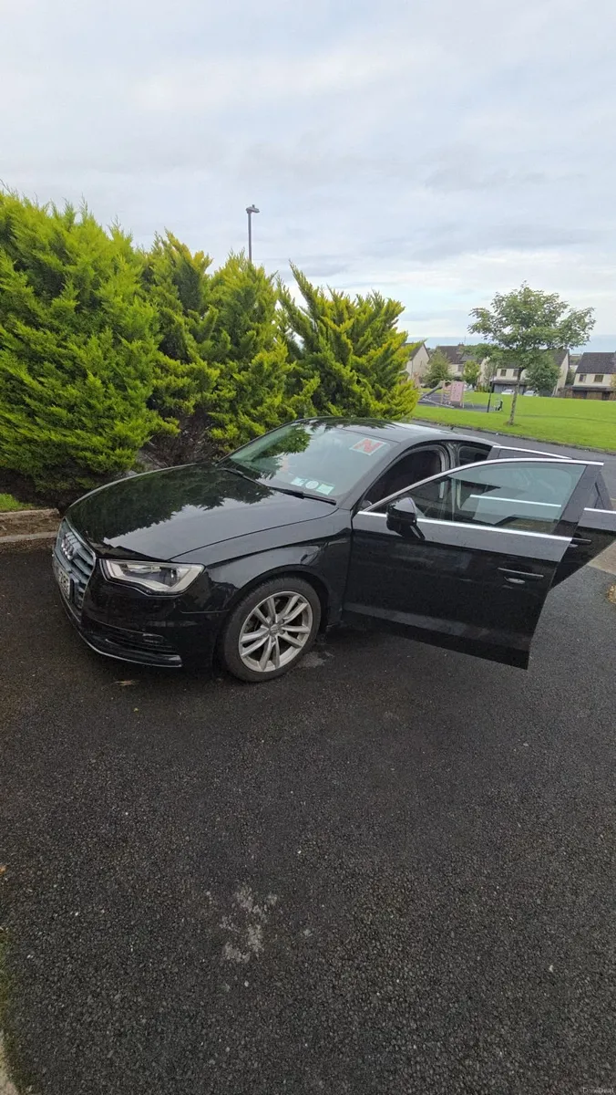 Audi  Quattro TFSI A3 2015 - Image 5