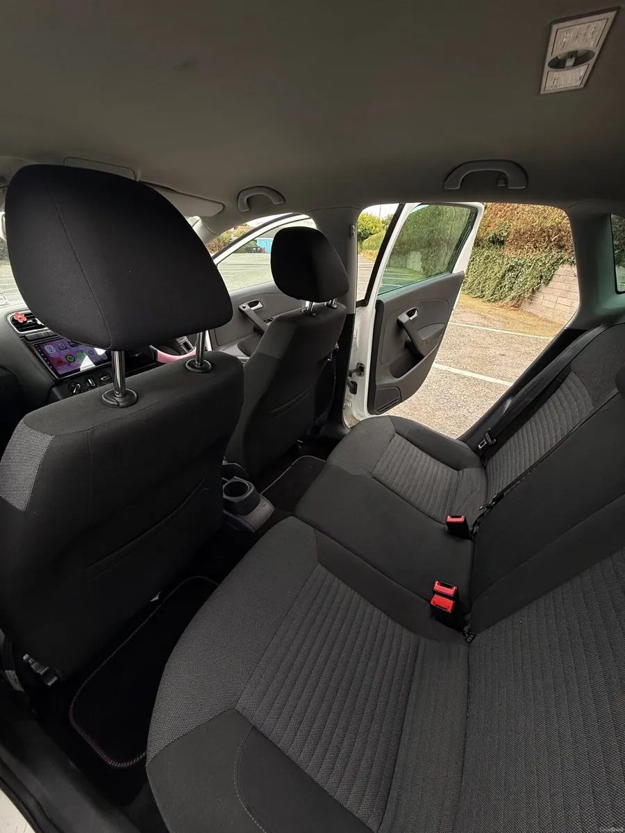 Volkswagen Polo 2011 - Image 3