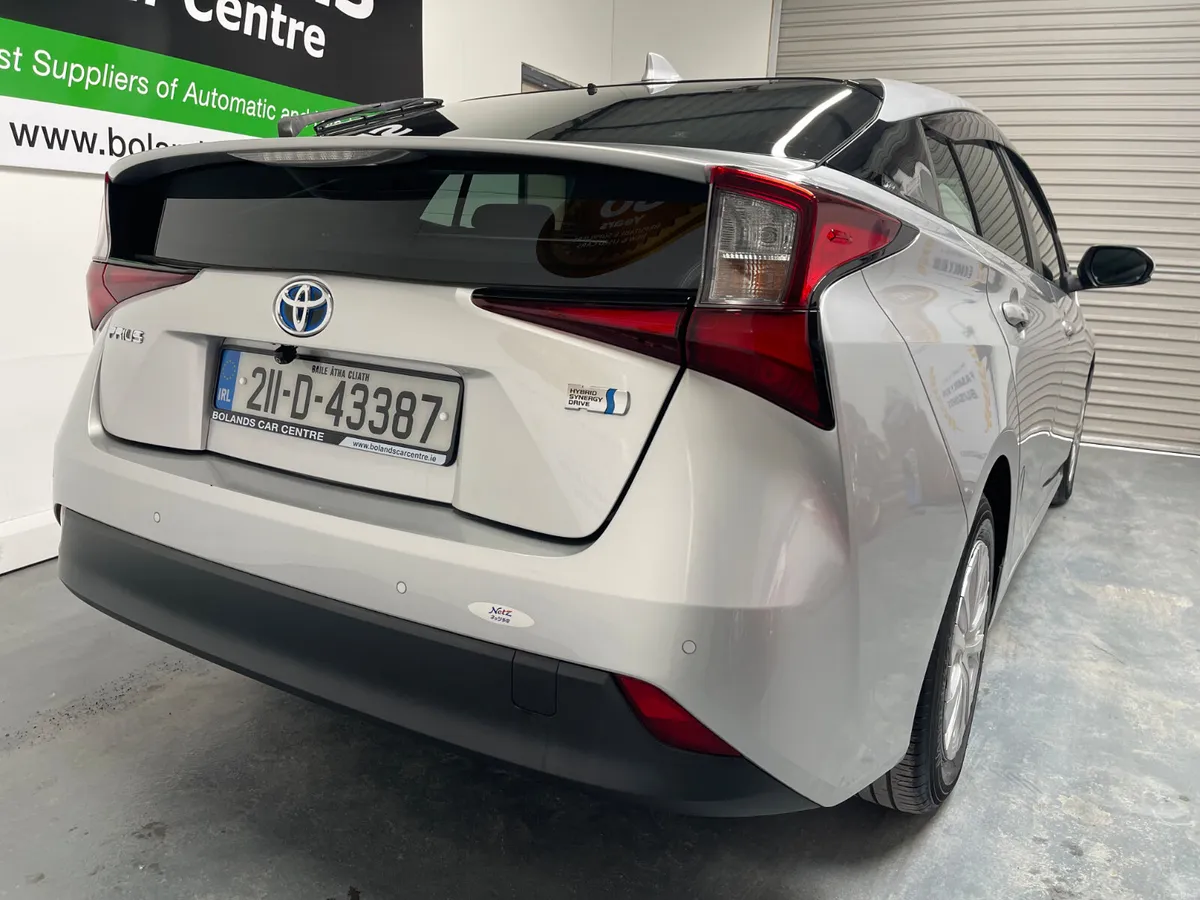 2021 Toyota Prius Hybrid 1.8 Automatic 5dr Model - Image 6