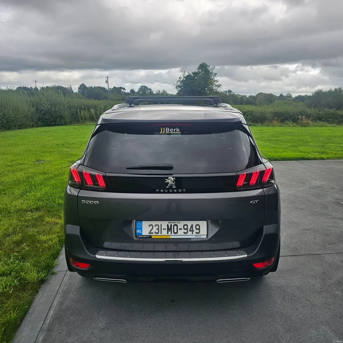 Peugeot 5008 GT 2023 - Image 3
