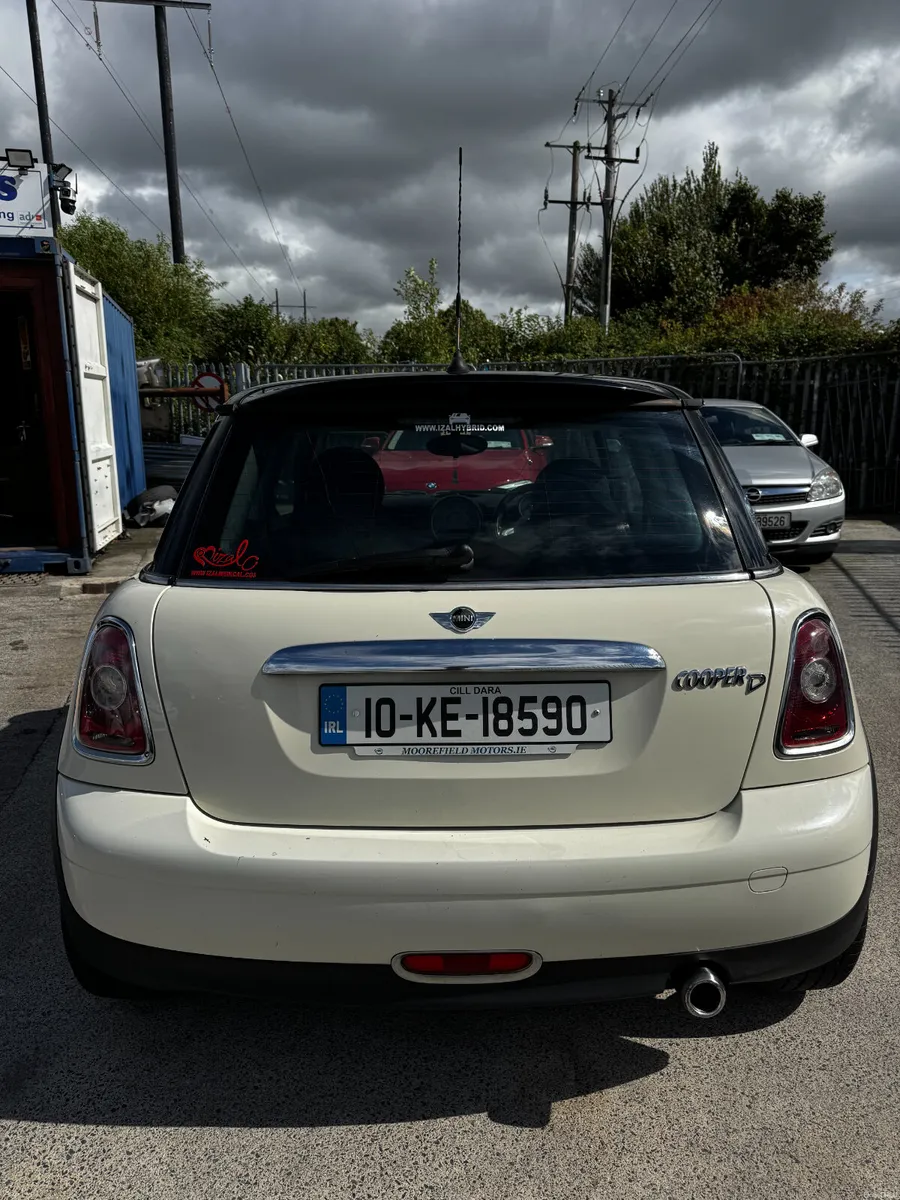 Mini Cooper 2010 - Image 5